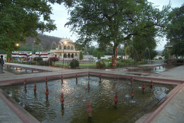 Kanak Vrindavan garden – ecoheritage.cpreec.org